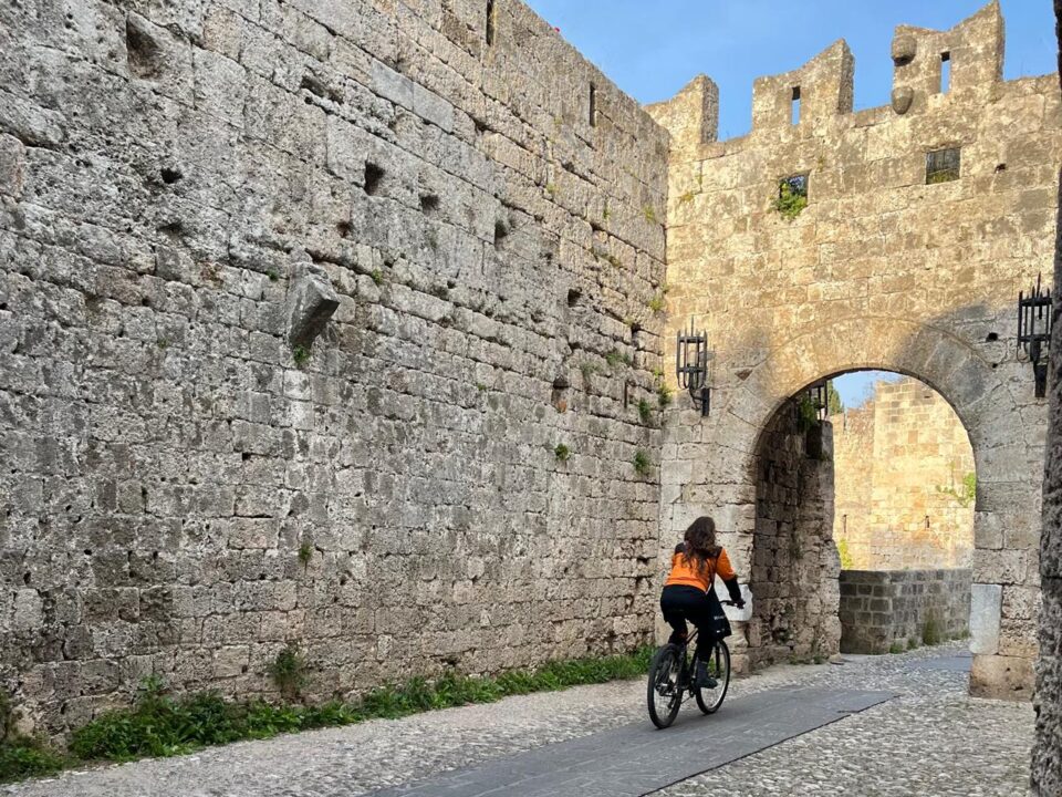 5b98dcce b188 4d54 85e5 4d7acac2d6e1